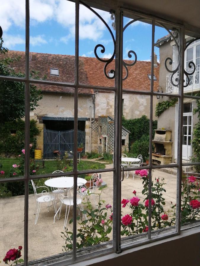 Le Relais Des Roses- Chambres D'Hotes Vatan 외부 사진